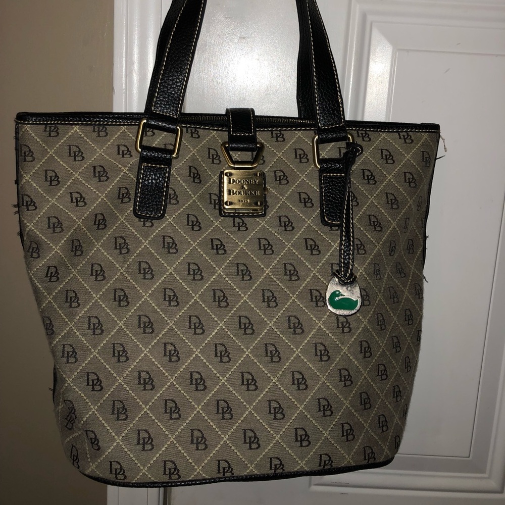 Dooney & Bourke Purse